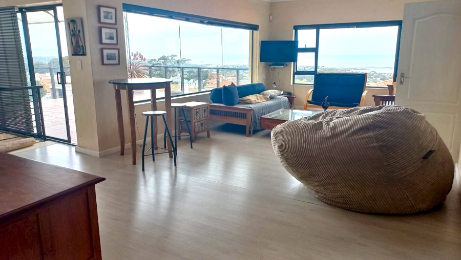 1 Bedroom Property for Sale in Onrus Western Cape